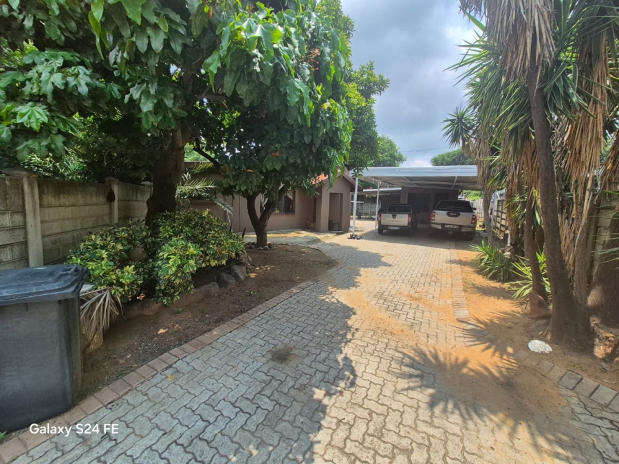 3 Bedroom Property for Sale in Bodorp North West